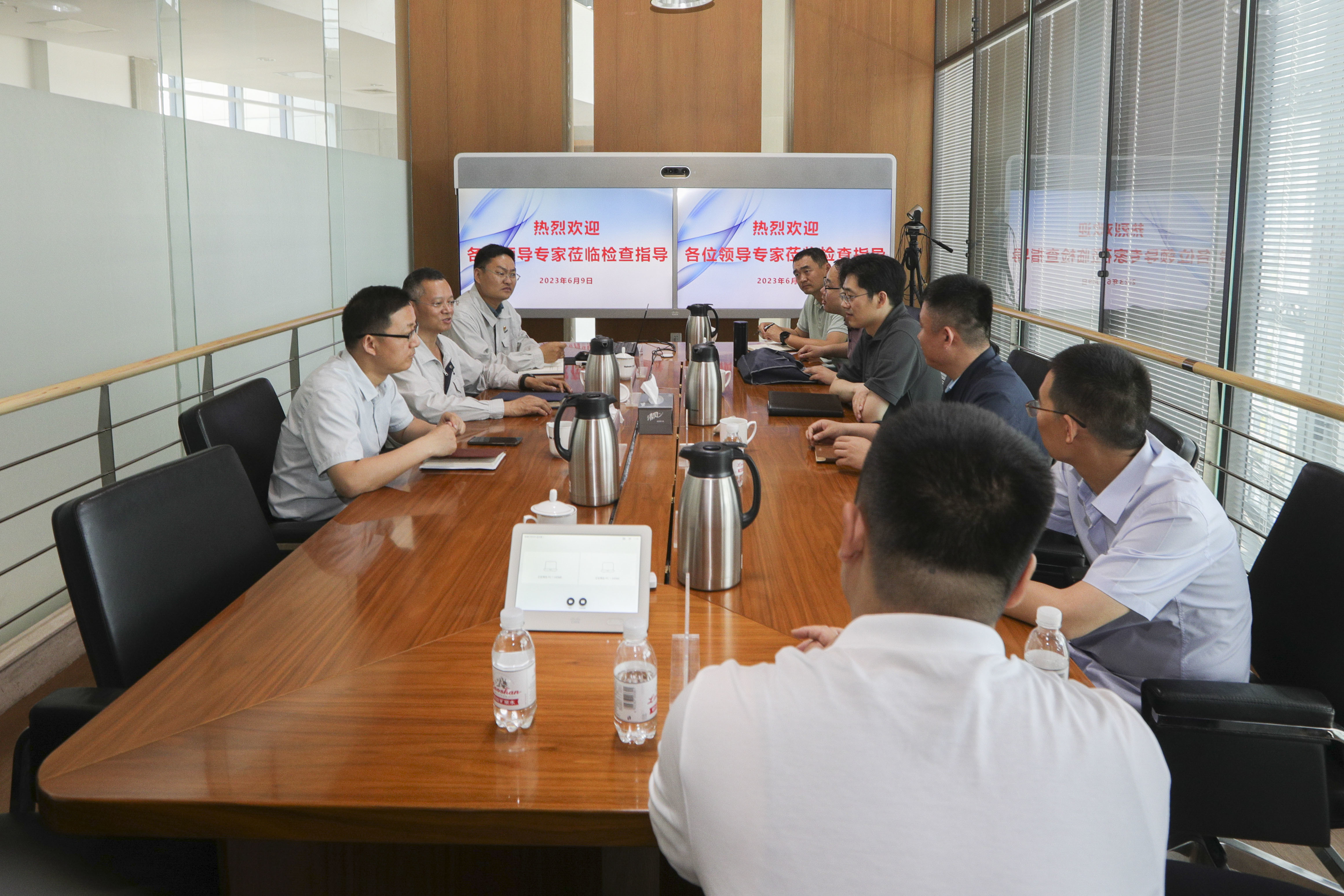 省應(yīng)急廳到(dao)海灣化(hua)學開展(zhan)異地執(zhí)法檢查(cha)