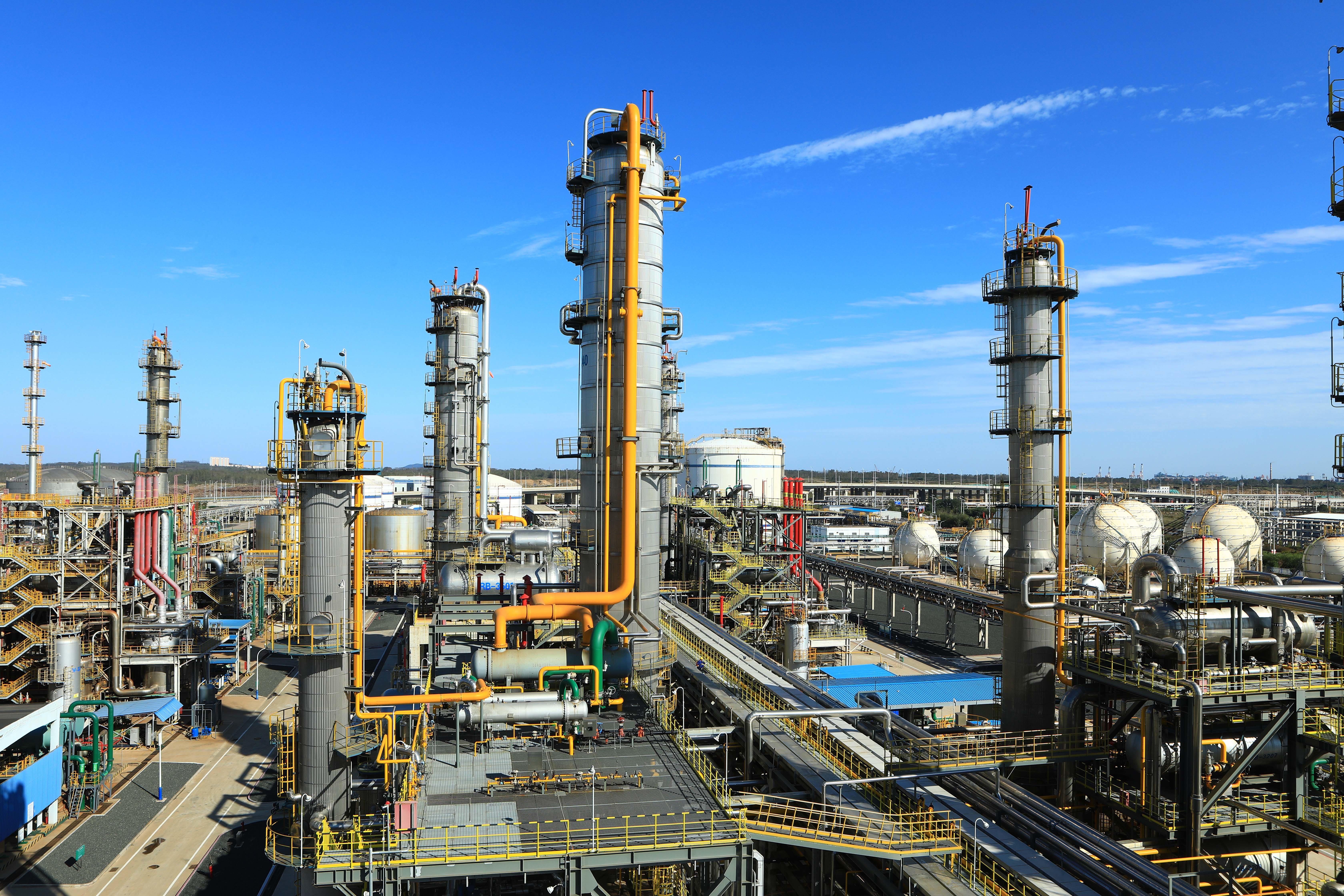 公司各部門(men)迅速貫徹落實(shi)職代會精神